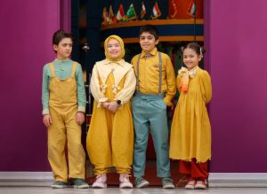 بازیگران هتل بسیار بسیار عجیب