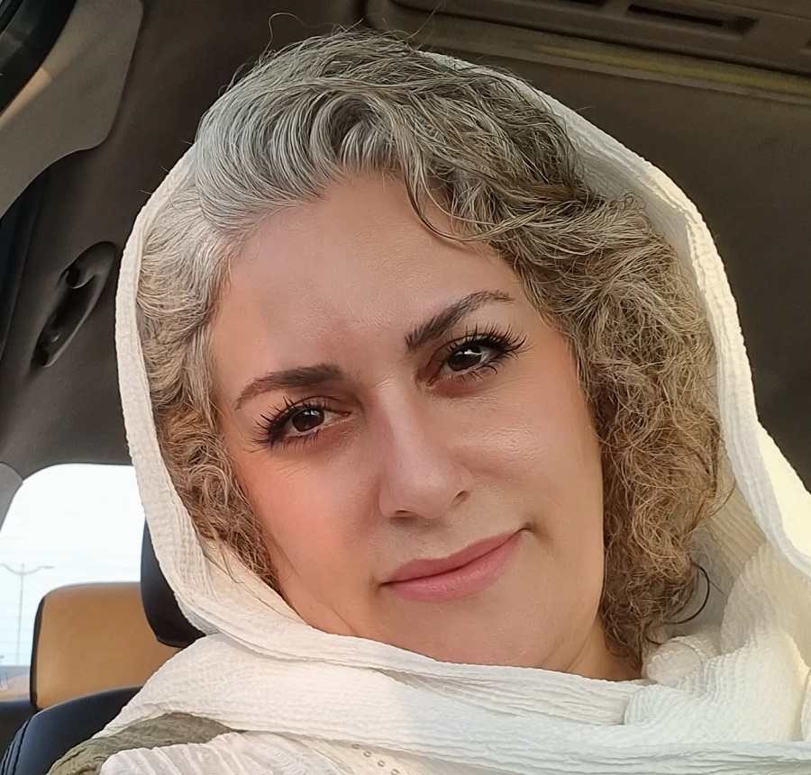 شیرین محسنی